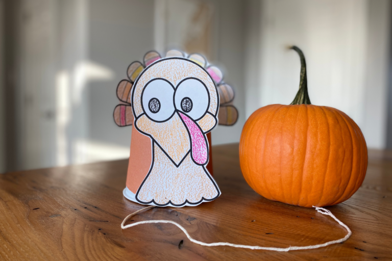 How to Make a Thanksgiving STEM Project + FREE Printable
