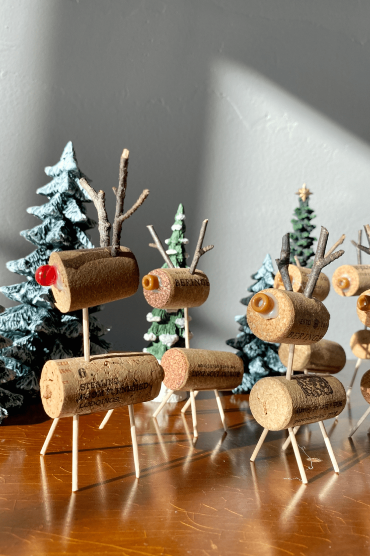 How to Make Reindeer from Natural Wine Corks